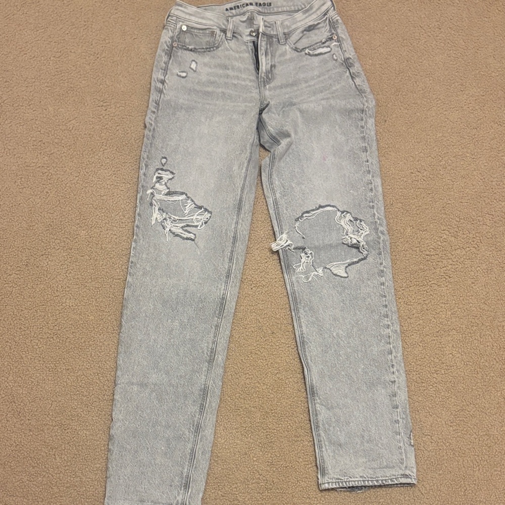 American Eagle Outfitters Light Gray Distressed Jeans